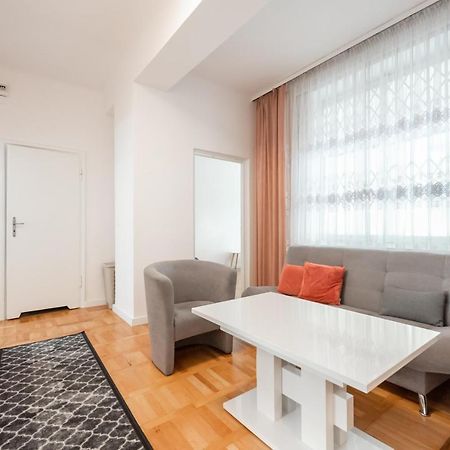 Plac Zbawiciela 3-Bedroom Apartment Warszawa Eksteriør billede