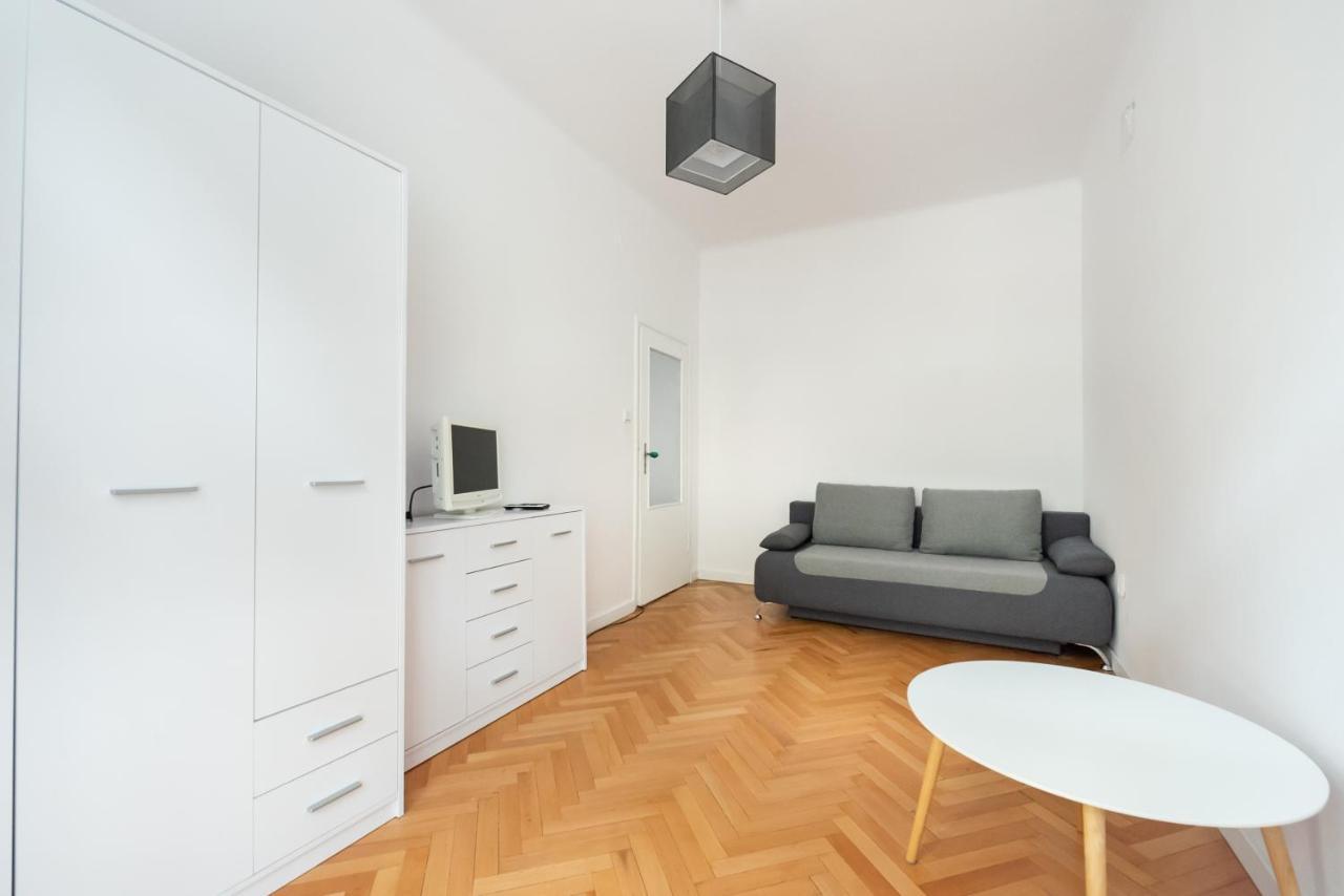 Plac Zbawiciela 3-Bedroom Apartment Warszawa Eksteriør billede