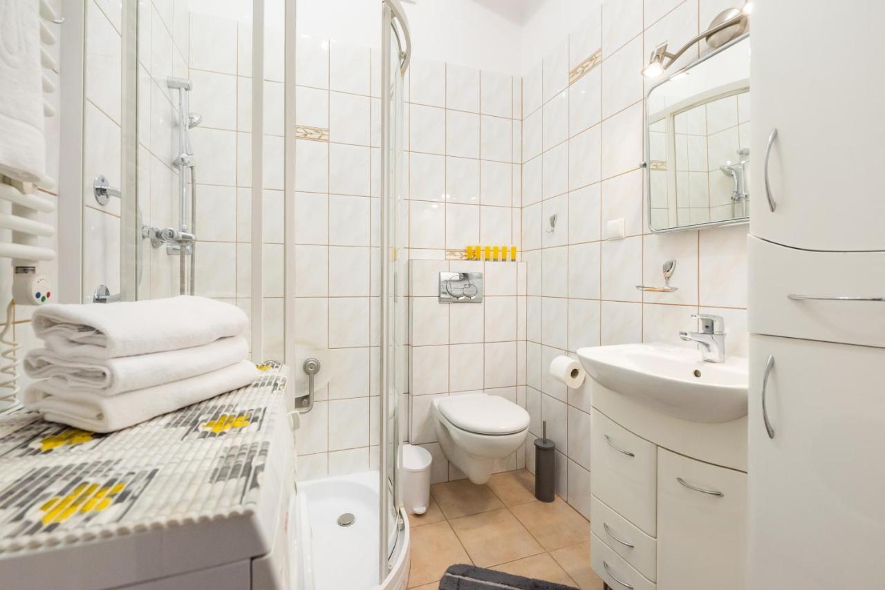 Plac Zbawiciela 3-Bedroom Apartment Warszawa Eksteriør billede